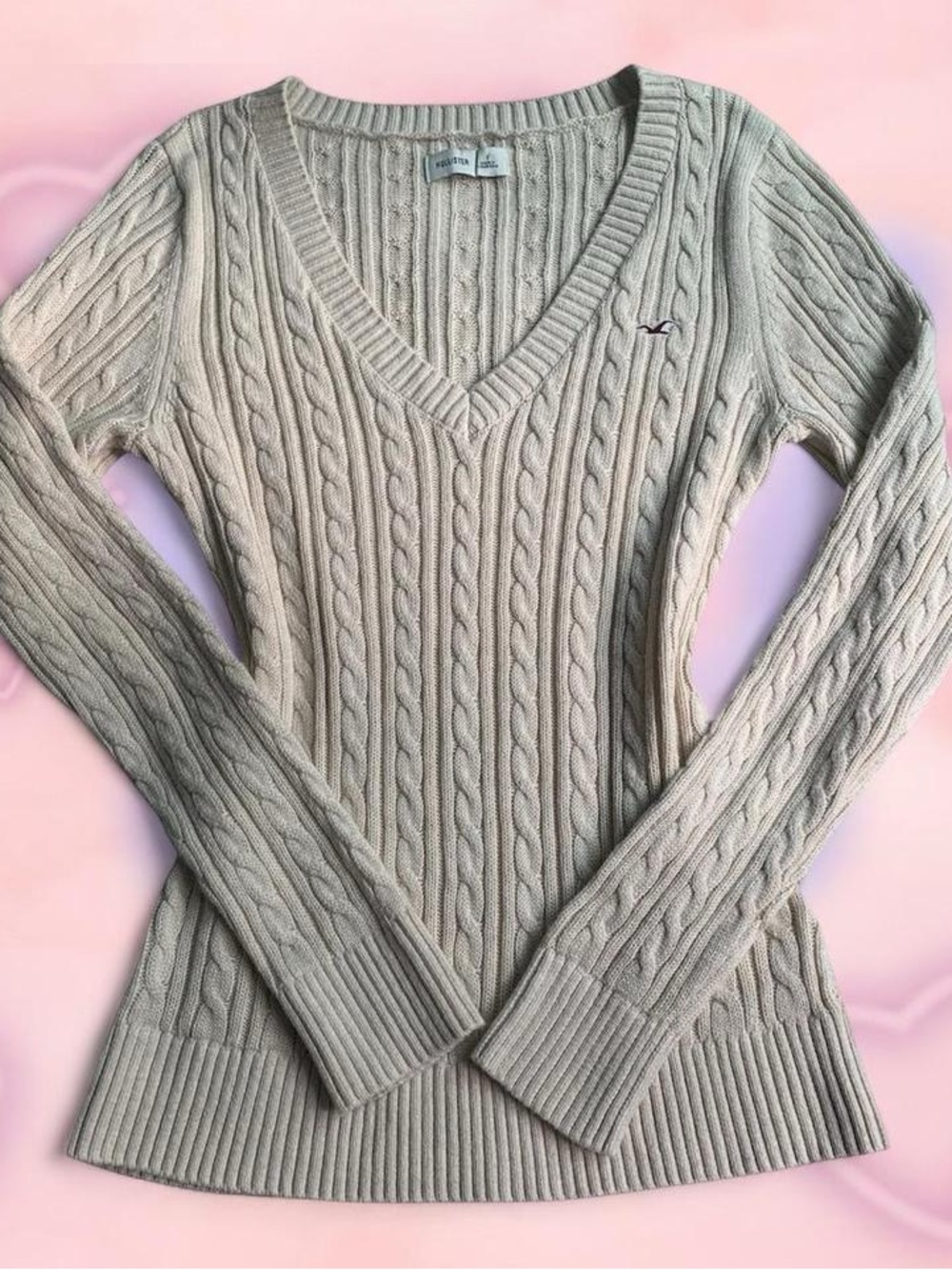 Hollister Women's Cable Knit V-Neck Sweater in Light Beige